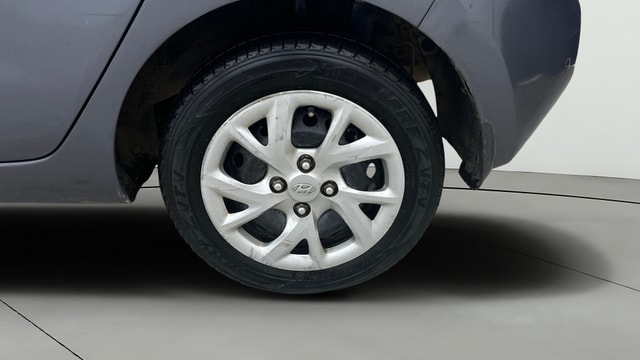 View Hyundai Grand i10 Image 12 Used Hyundai Grand i10 Image 12