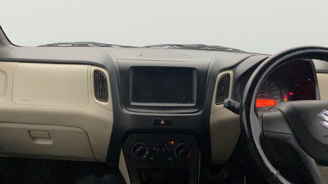View Maruti Suzuki 1000 Image 17 Used Maruti Suzuki 1000 Image 17