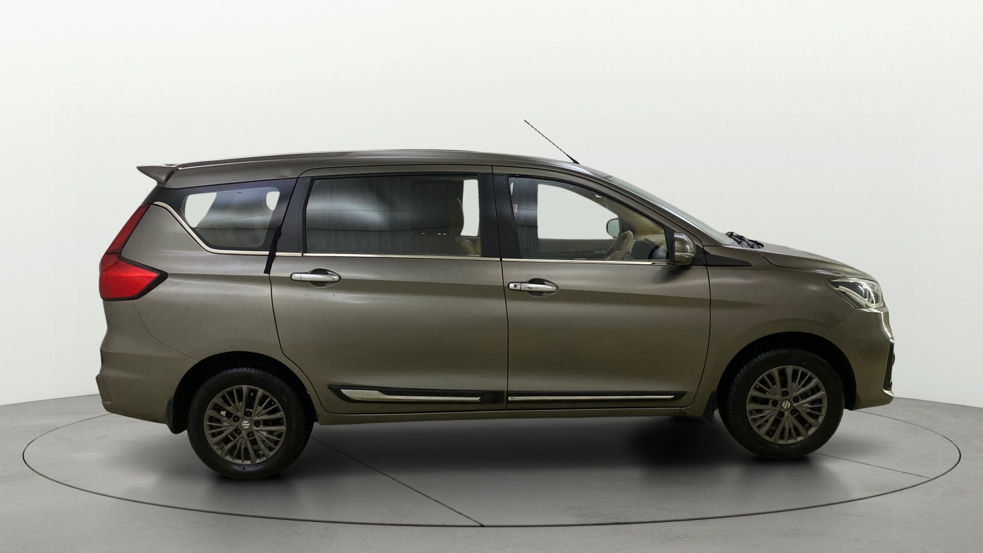 View 2019 Maruti Suzuki 1000 Base Variant Image 8 Used 2019 Maruti Suzuki 1000 Base Variant Image 8