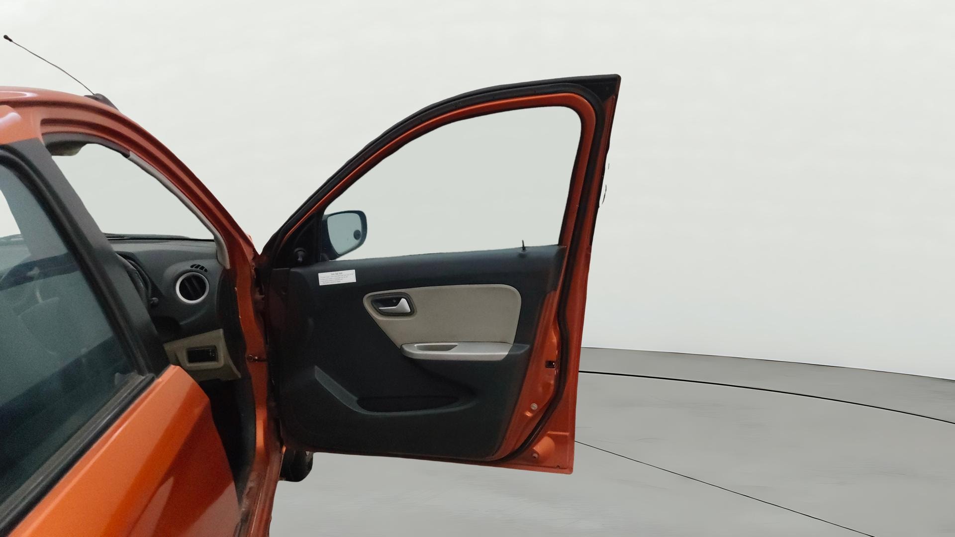 View 2015 Maruti Suzuki Alto K10 LX Image 43 Used 2015 Maruti Suzuki Alto K10 LX Image 43