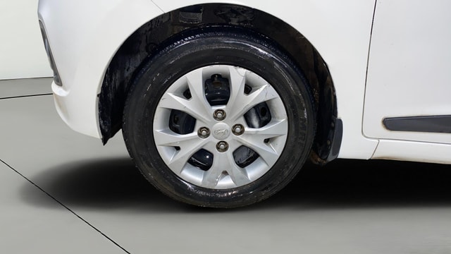 View Hyundai Grand i10 Image 27 Used Hyundai Grand i10 Image 27