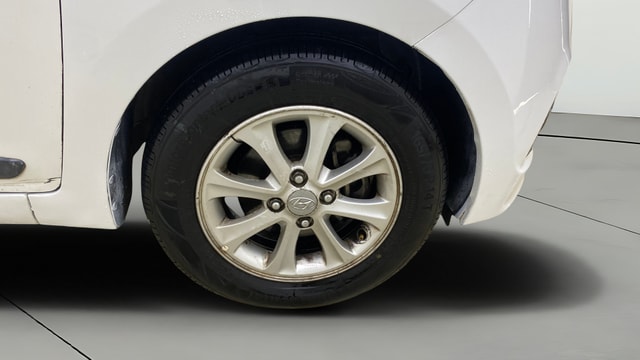 View Hyundai Grand i10 Image 40 Used Hyundai Grand i10 Image 40