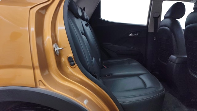 View Mahindra XUV300 Image 30 Used Mahindra XUV300 Image 30