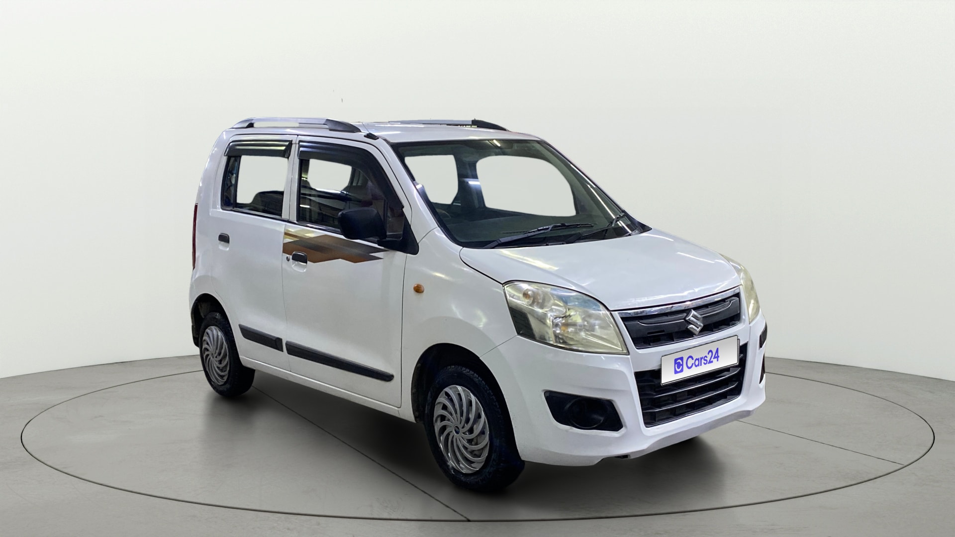 View 2017 Maruti Suzuki 1000 Base Variant Image 21 Used 2017 Maruti Suzuki 1000 Base Variant Image 21