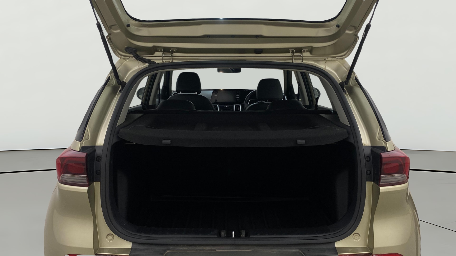 View 2020 Kia Sonet HTK Plus DCT Petrol Image 37 Used 2020 Kia Sonet HTK Plus DCT Petrol Image 37