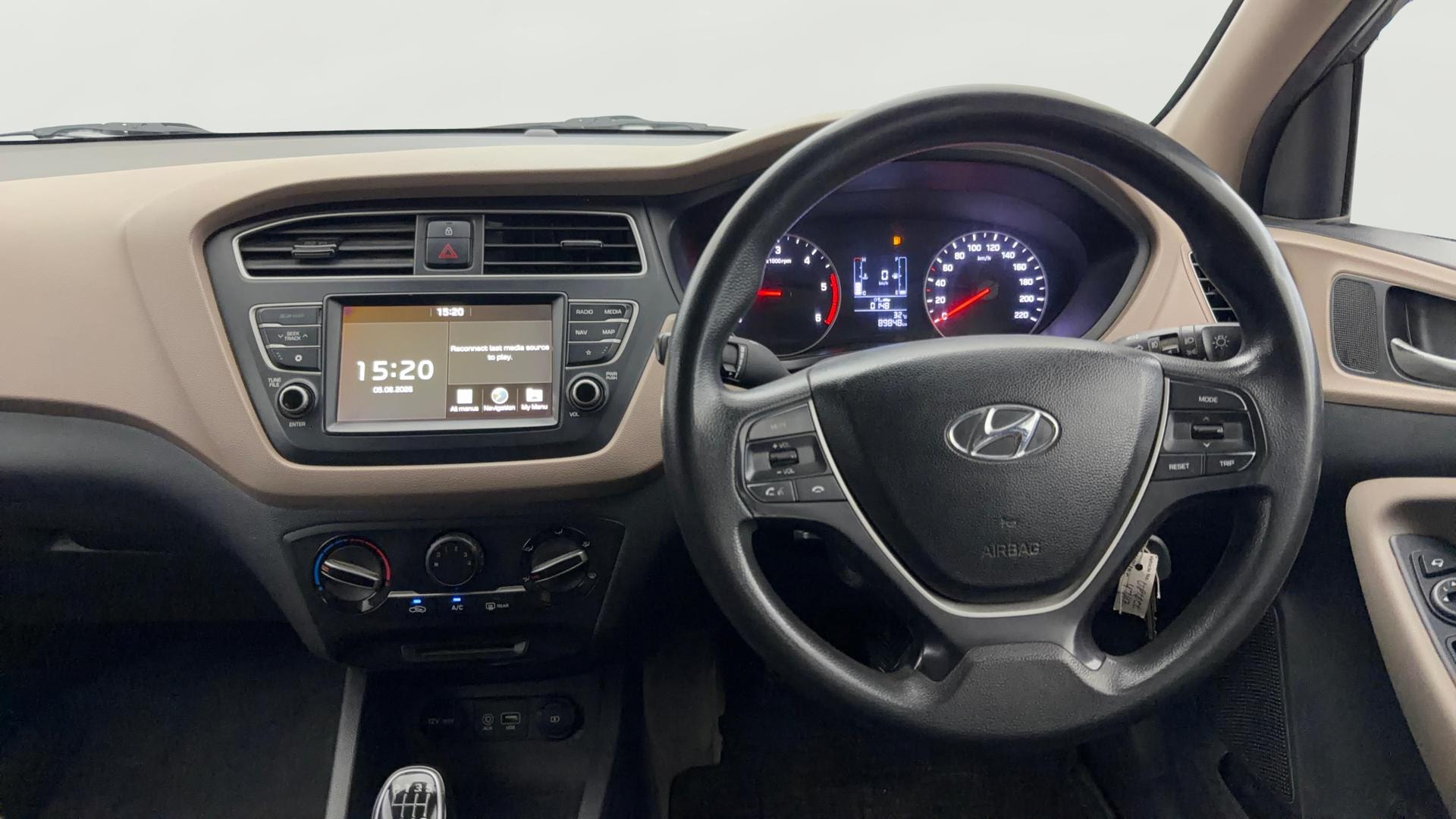 View 2019 Hyundai Elite i20 1.4 Sportz Plus Diesel BS IV Image 12 Used 2019 Hyundai Elite i20 1.4 Sportz Plus Diesel BS IV Image 12
