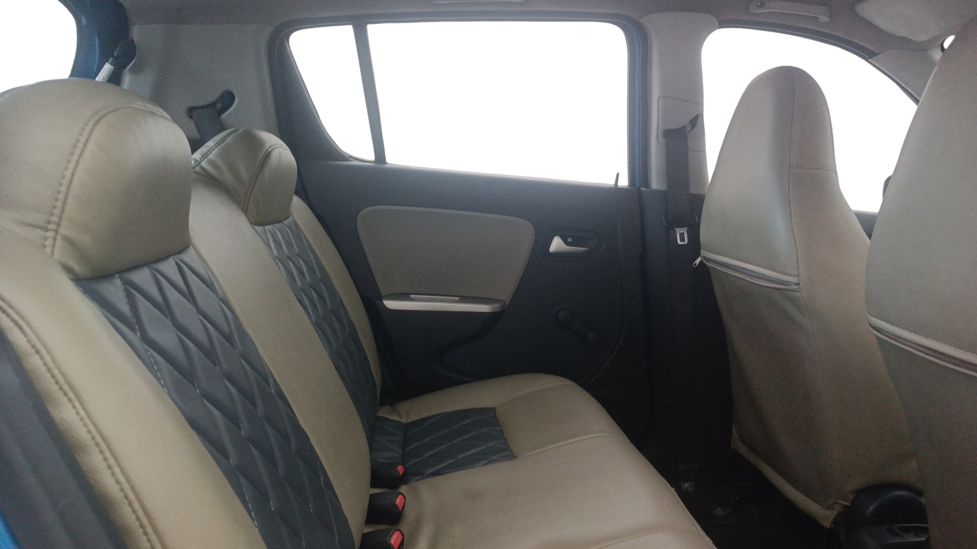 Used 2016 Maruti Suzuki Alto K10 Used 2016 Maruti Suzuki Alto K10