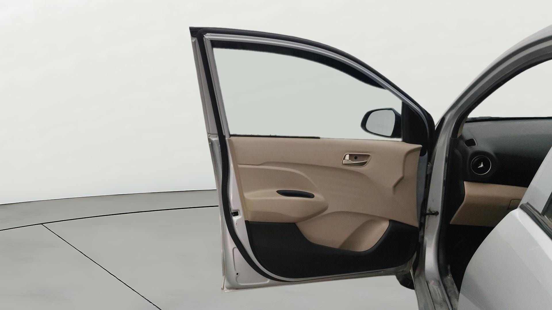 View 2018 Hyundai New Santro Sportz AMT Image 31 Used 2018 Hyundai New Santro Sportz AMT Image 31