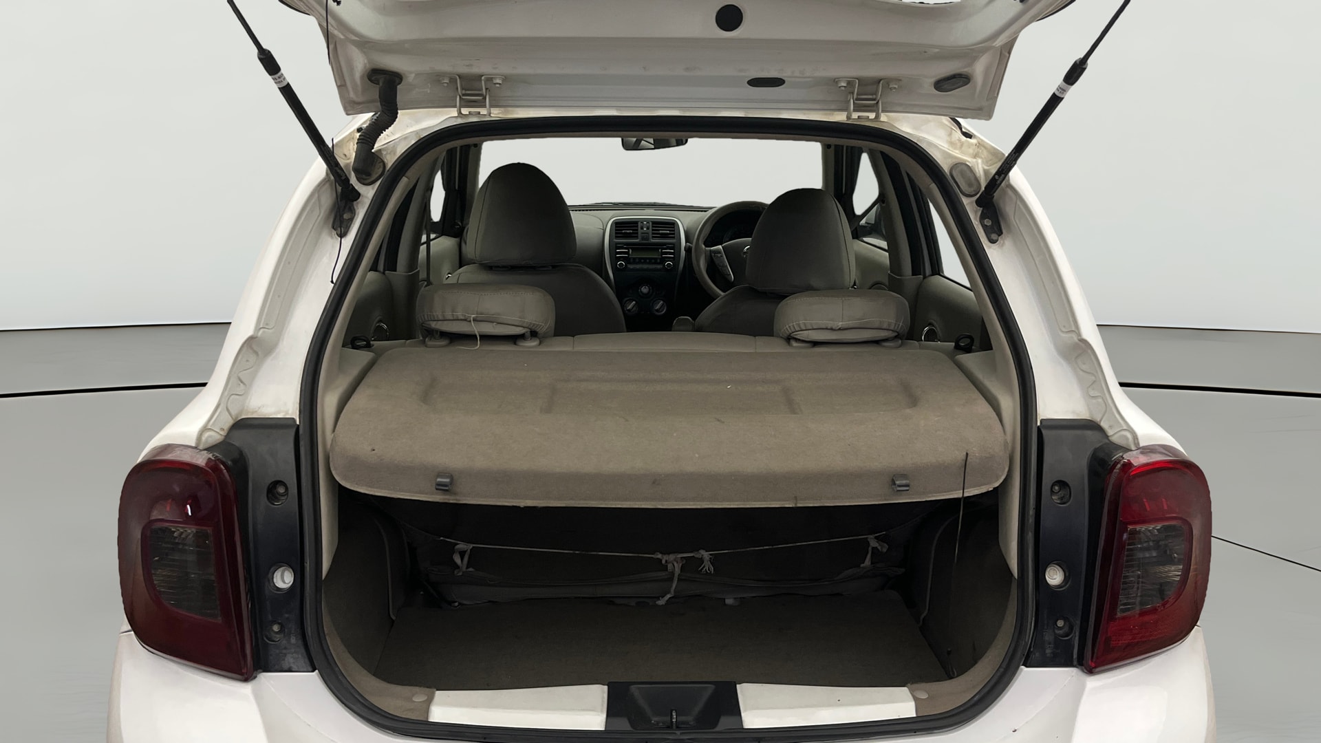 View 2015 Nissan Micra XL (CVT) Image 36 Used 2015 Nissan Micra XL (CVT) Image 36