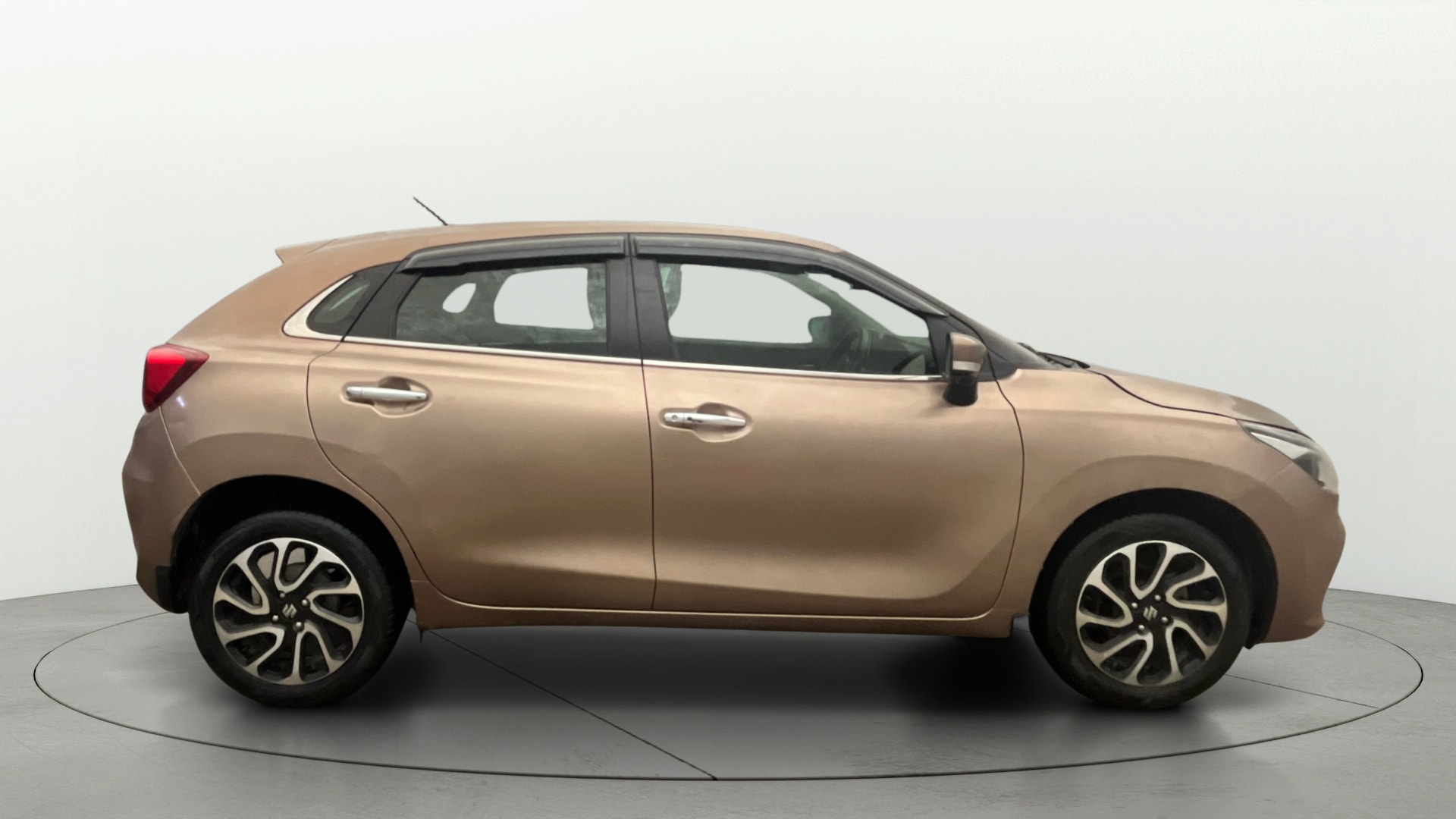 View 2022 Maruti Suzuki 1000 Base Variant Image 9 Used 2022 Maruti Suzuki 1000 Base Variant Image 9