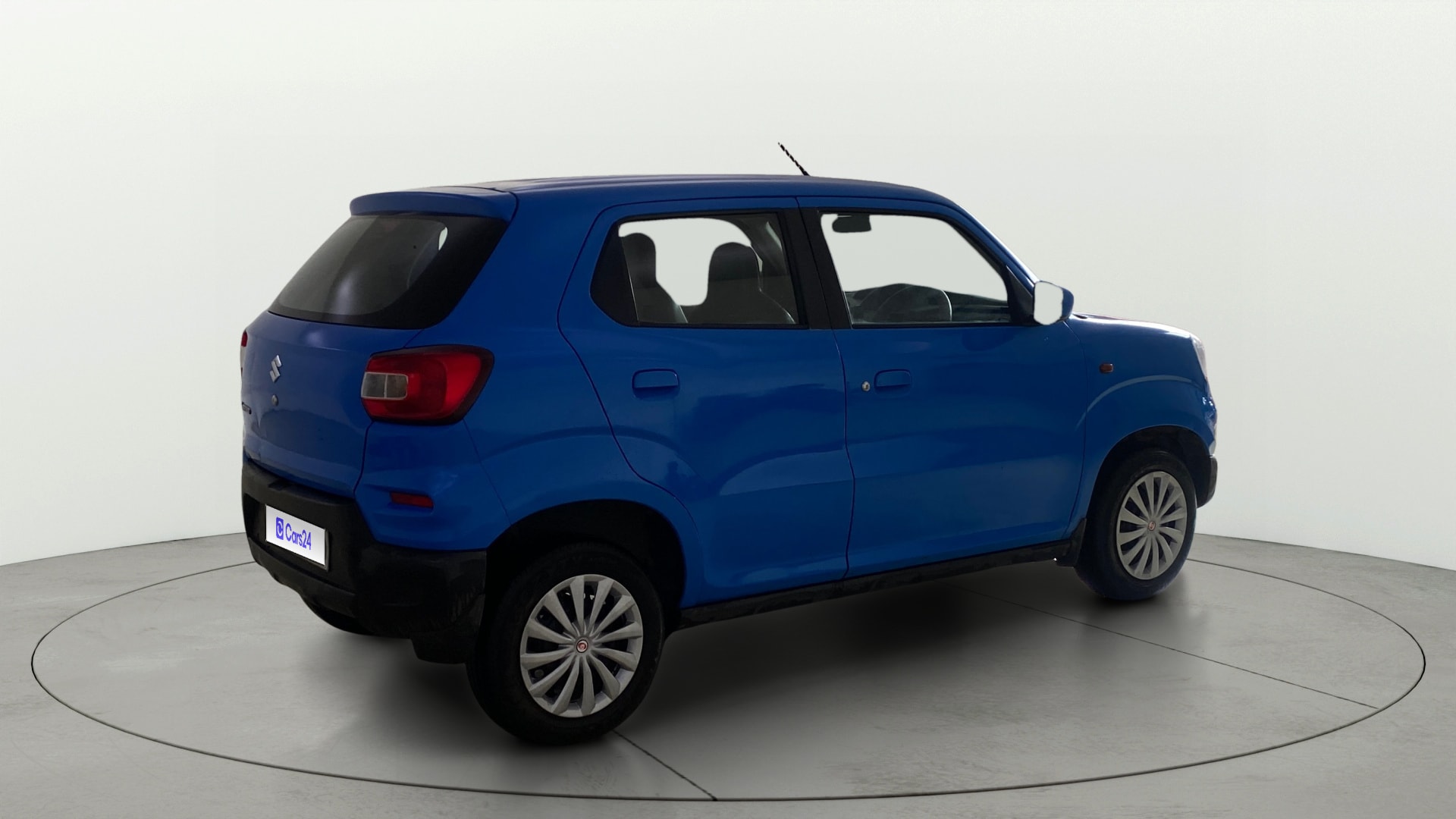 View 2021 Maruti Suzuki 1000 Base Variant Image 41 Used 2021 Maruti Suzuki 1000 Base Variant Image 41