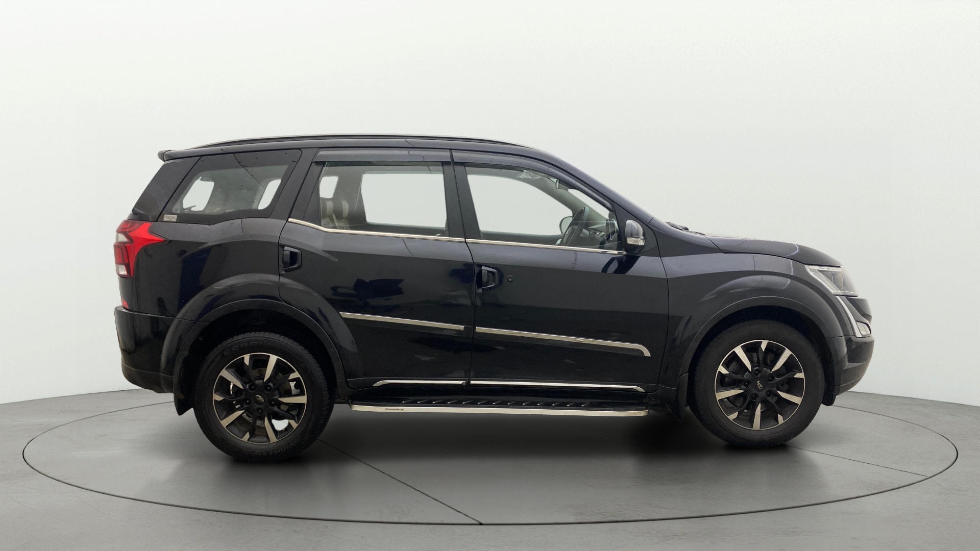 Used 2018 Mahindra XUV500 Used 2018 Mahindra XUV500