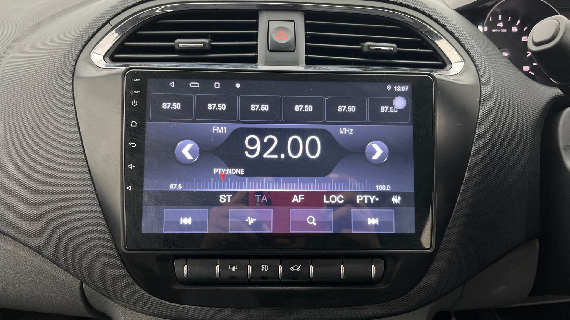 View 2019 Tata Tigor XE Diesel Image 17 Used 2019 Tata Tigor XE Diesel Image 17