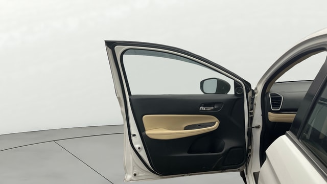 View Honda City ZX Image 33 Used Honda City ZX Image 33