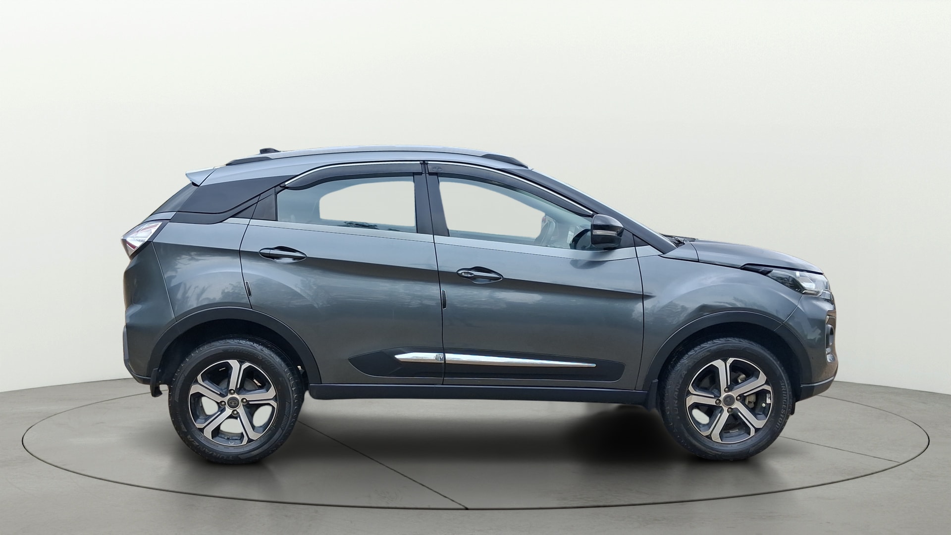 View 2023 Tata Nexon Revotron XE Image 28 Used 2023 Tata Nexon Revotron XE Image 28