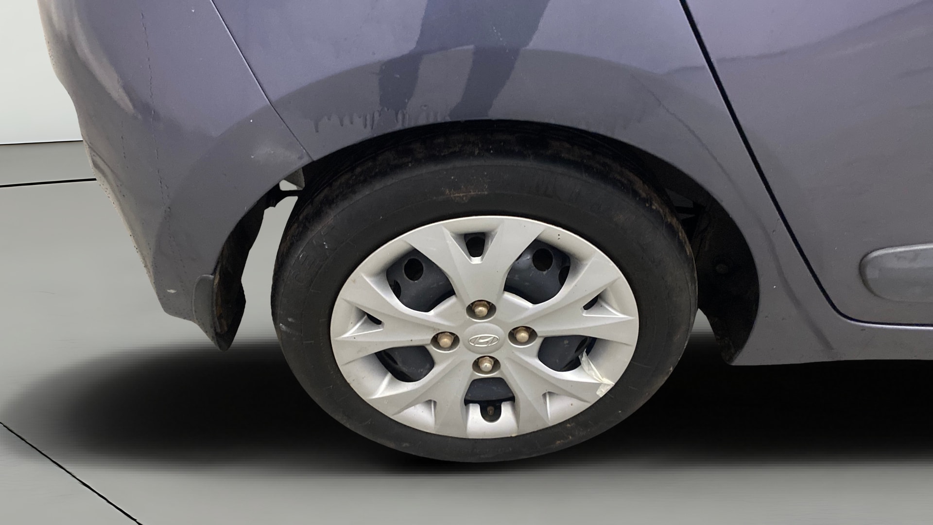 View 2014 Hyundai Grand i10 Sportz 1.2 Kappa Image 23 Used 2014 Hyundai Grand i10 Sportz 1.2 Kappa Image 23