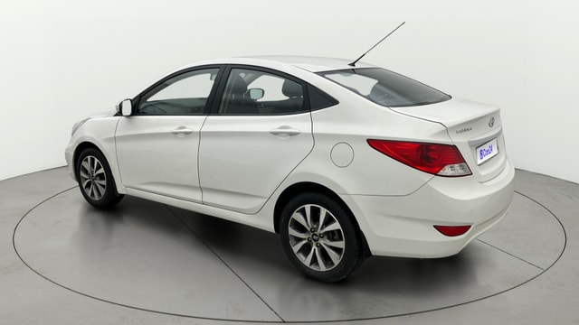 View Hyundai Fluidic Verna Image 2 Used Hyundai Fluidic Verna Image 2