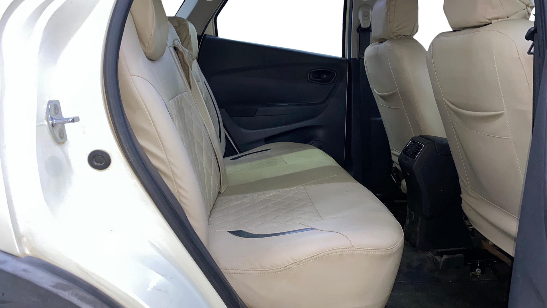 View 2019 Renault Captur RXL Diesel Image 38 Used 2019 Renault Captur RXL Diesel Image 38