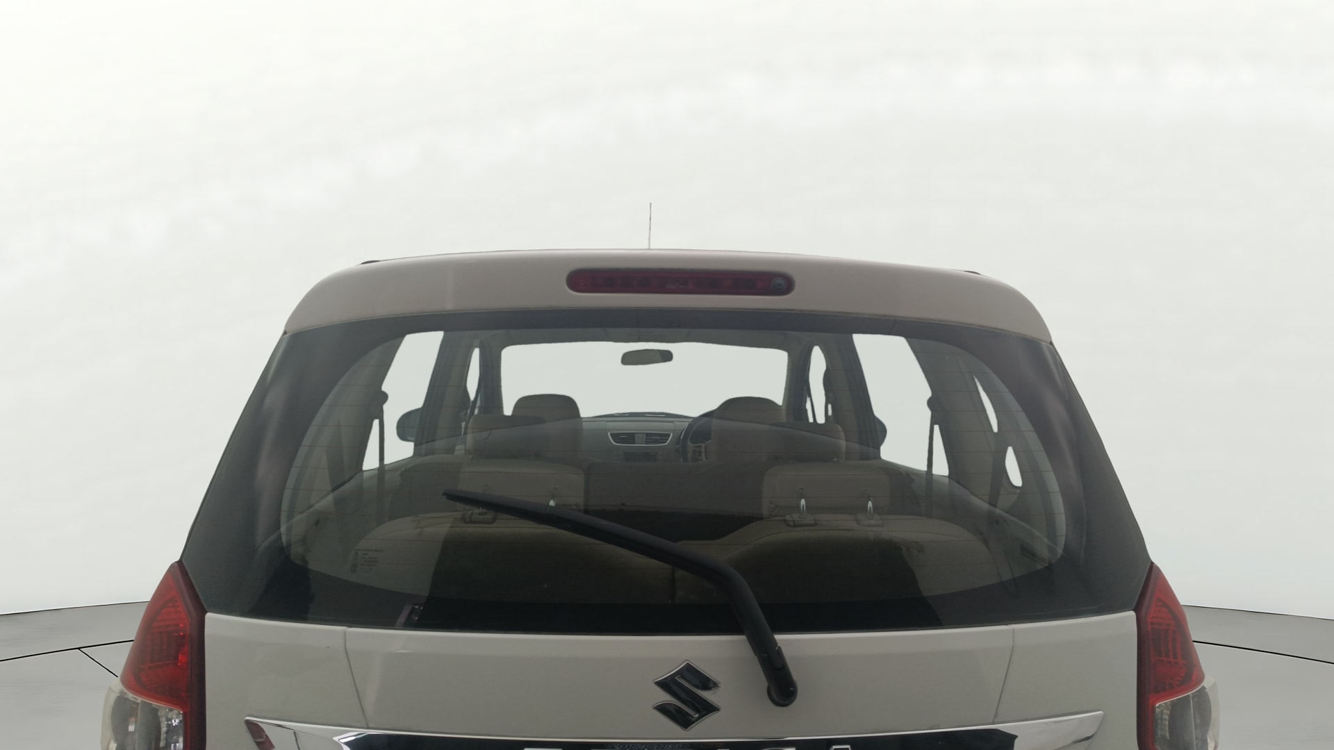 View 2017 Maruti Suzuki 1000 Base Variant Image 4 Used 2017 Maruti Suzuki 1000 Base Variant Image 4