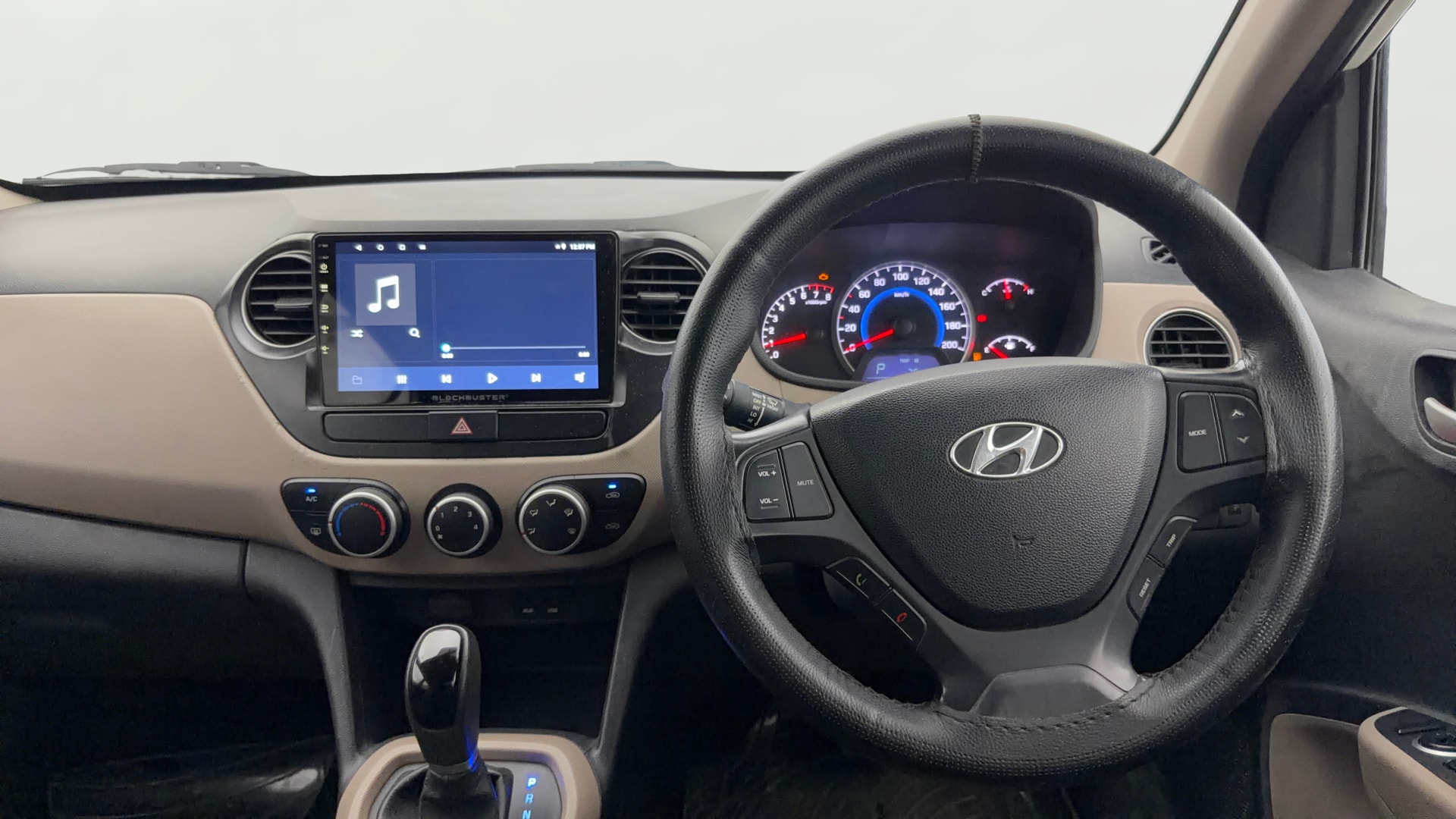 Used 2014 Hyundai Grand i10 Used 2014 Hyundai Grand i10
