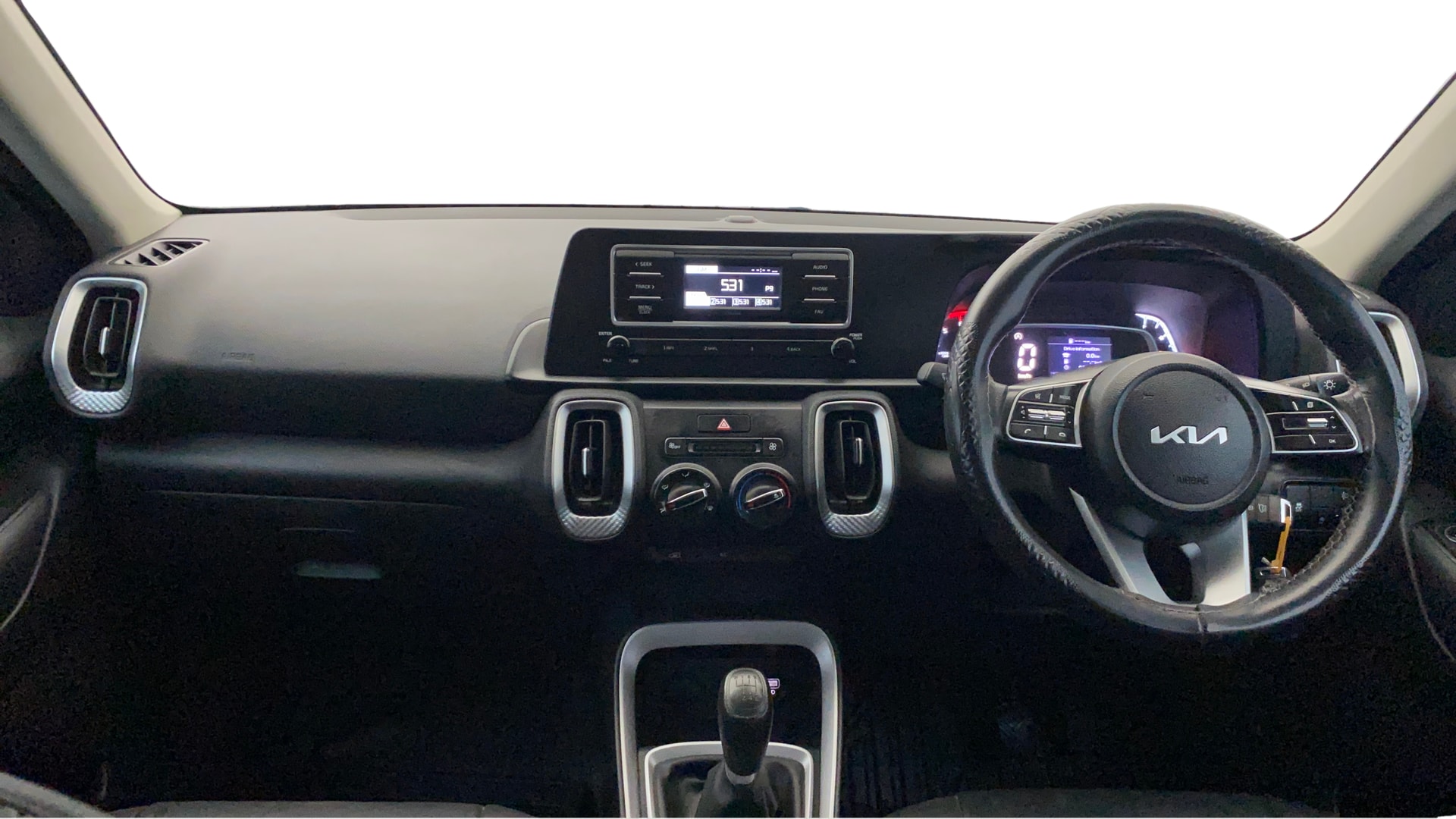 View 2023 Kia Sonet HTE Petrol Image 15 Used 2023 Kia Sonet HTE Petrol Image 15