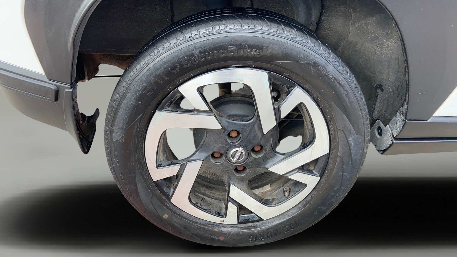 View 2022 Nissan Magnite Turbo XV Premium CVT Image 24 Used 2022 Nissan Magnite Turbo XV Premium CVT Image 24