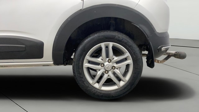 View Renault Triber Image 11 Used Renault Triber Image 11