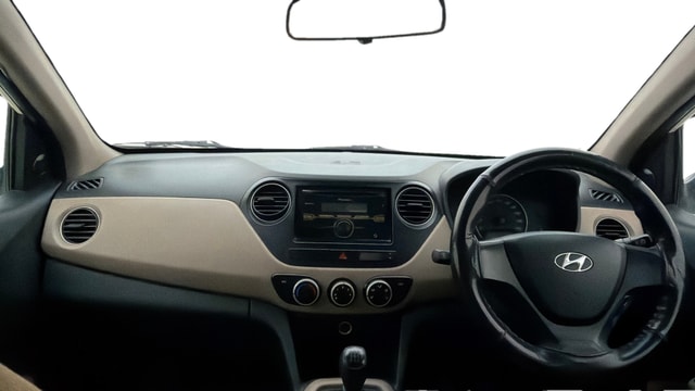 View Hyundai Grand i10 Image 28 Used Hyundai Grand i10 Image 28