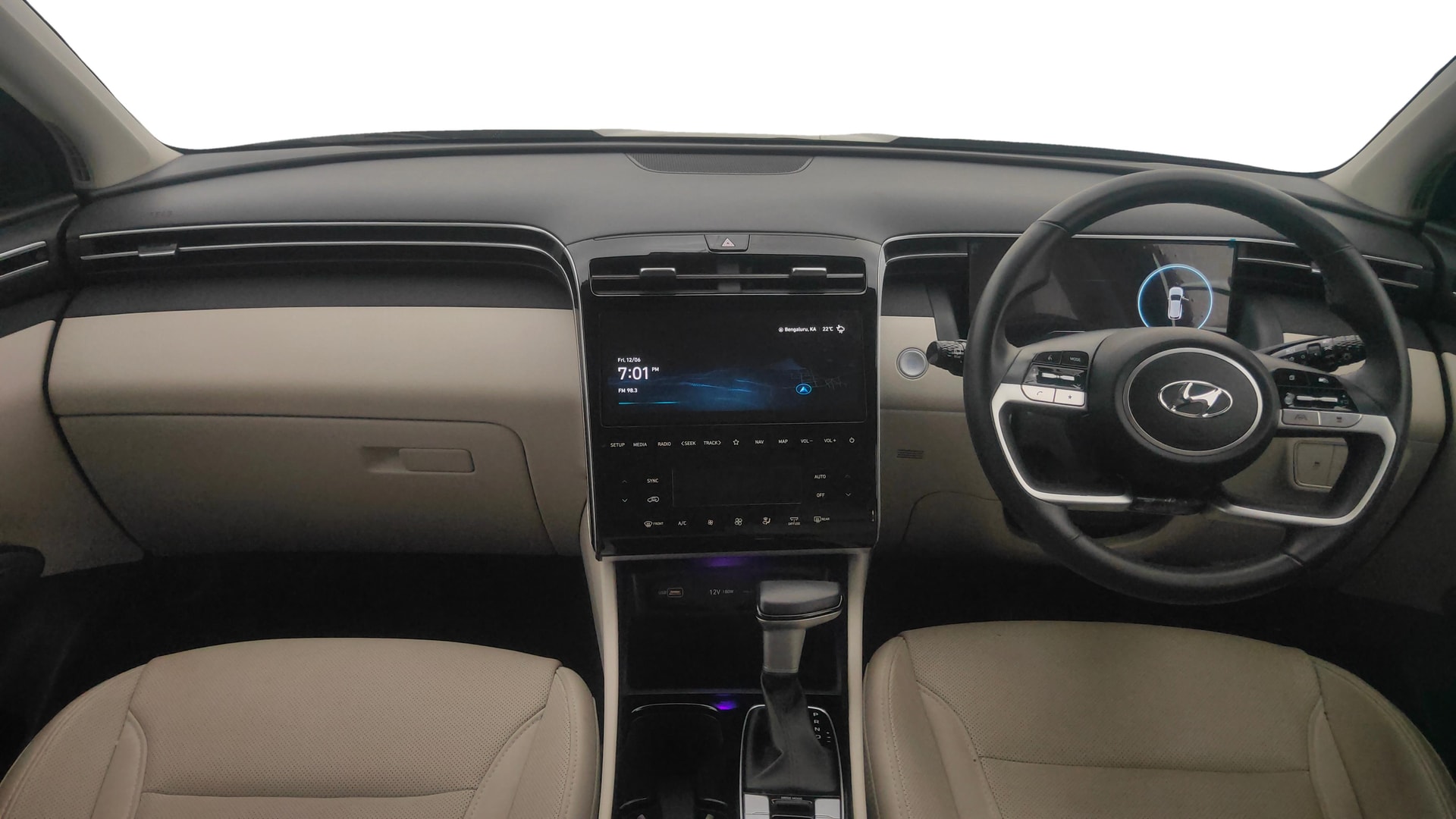 View 2024 Hyundai Tucson Signature 2.0 AT Petrol Image 16 Used 2024 Hyundai Tucson Signature 2.0 AT Petrol Image 16