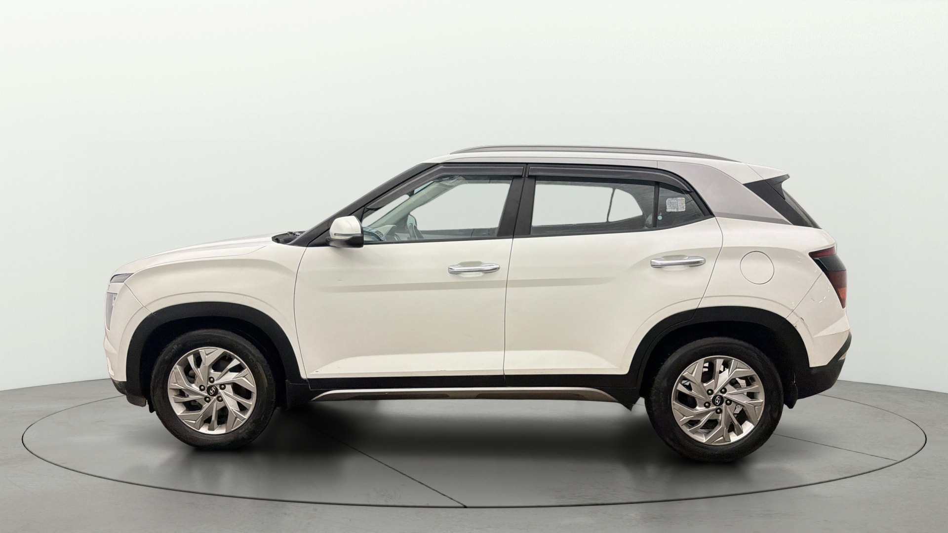 View 2022 Hyundai Creta SX MT Diesel Image 6 Used 2022 Hyundai Creta SX MT Diesel Image 6
