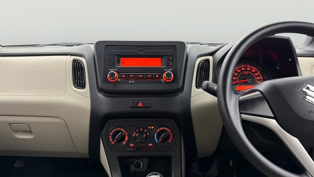 View Maruti Suzuki 1000 Image 17 Used Maruti Suzuki 1000 Image 17