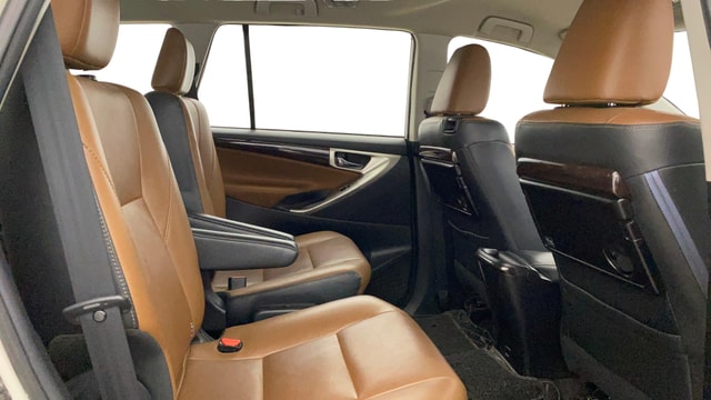 View Toyota Innova Crysta Image 31 Used Toyota Innova Crysta Image 31