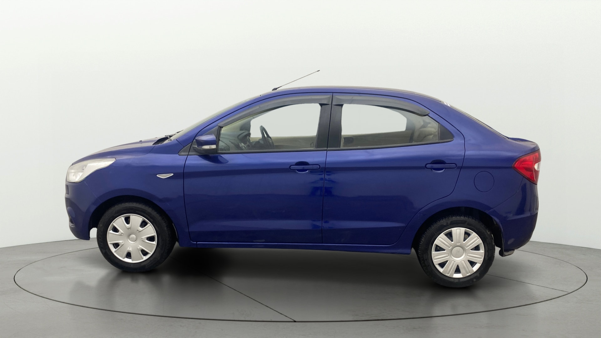 View 2016 Ford Figo Aspire 1.2P Ambiente MT BS IV Image 5 Used 2016 Ford Figo Aspire 1.2P Ambiente MT BS IV Image 5