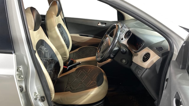 View Hyundai Xcent Image 26 Used Hyundai Xcent Image 26