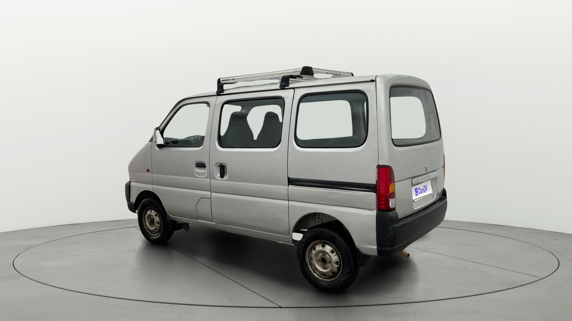 View 2017 Maruti Suzuki 1000 Base Variant Image 2 Used 2017 Maruti Suzuki 1000 Base Variant Image 2