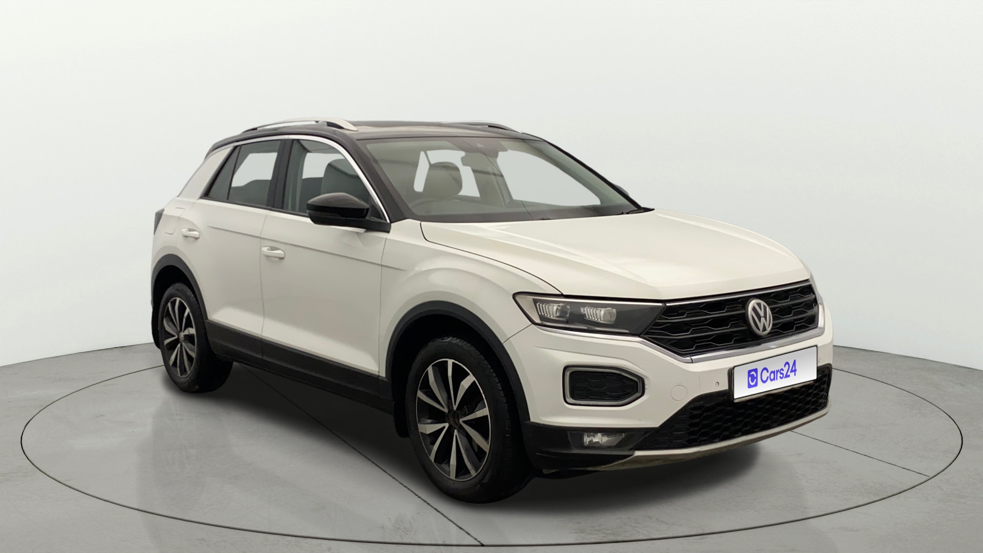 View 2020 Volkswagen T-Roc 1.5 TSI Image 22 Used 2020 Volkswagen T-Roc 1.5 TSI Image 22