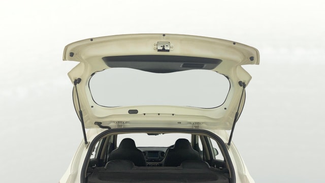 View Hyundai Grand i10 Image 16 Used Hyundai Grand i10 Image 16
