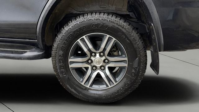 View Toyota Fortuner Image 8 Used Toyota Fortuner Image 8