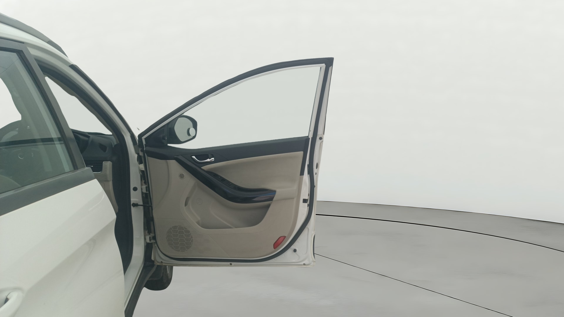 View 2022 Tata Nexon Revotron XE Image 48 Used 2022 Tata Nexon Revotron XE Image 48