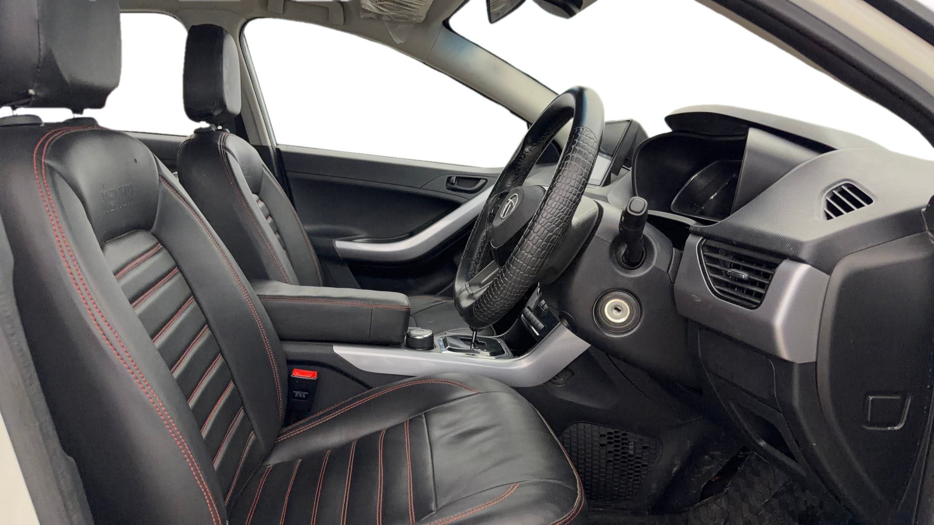 View 2022 Tata Nexon Revotron XE Image 27 Used 2022 Tata Nexon Revotron XE Image 27