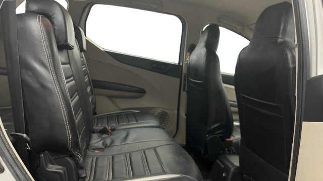 View Renault Triber Image 30 Used Renault Triber Image 30