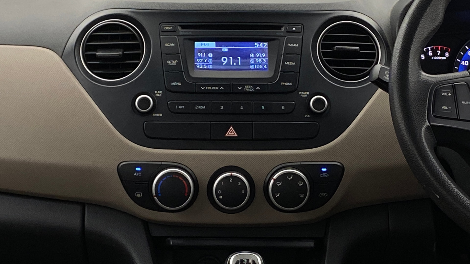 Used 2015 Hyundai Xcent Used 2015 Hyundai Xcent