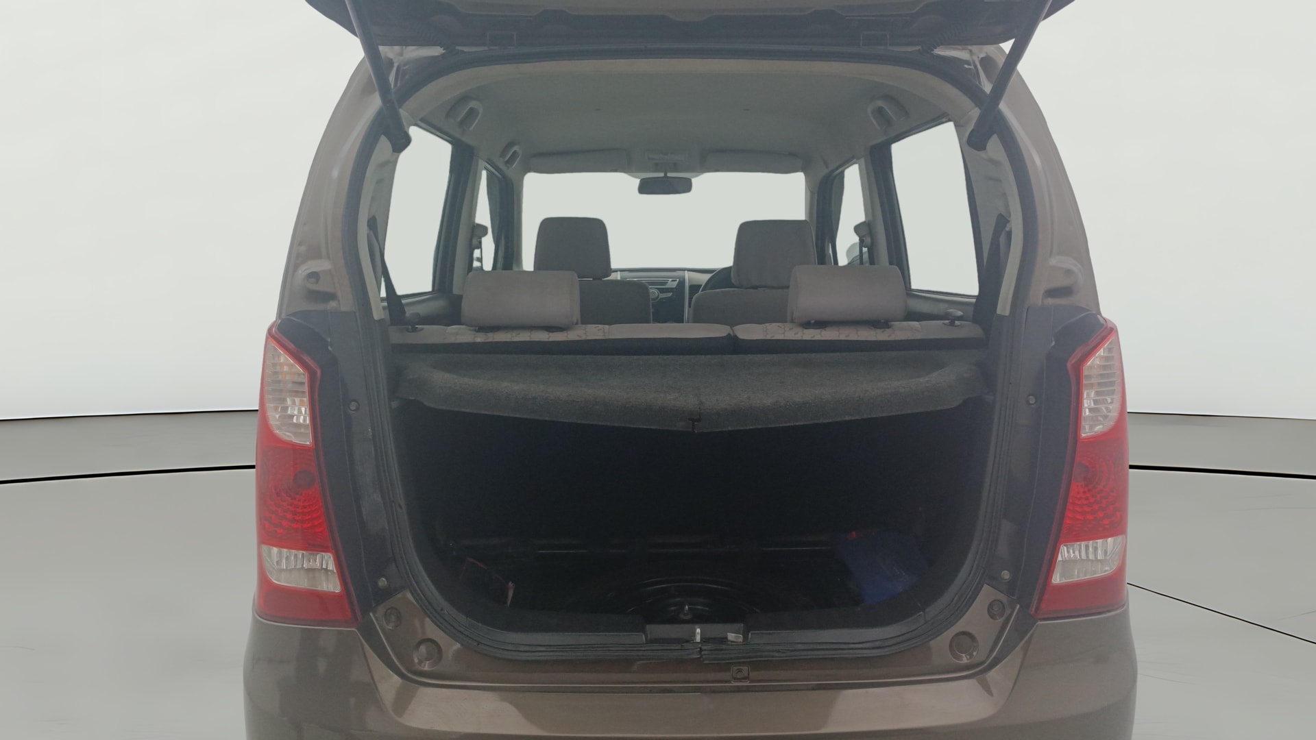 View 2015 Maruti Suzuki 1000 Base Variant Image 36 Used 2015 Maruti Suzuki 1000 Base Variant Image 36