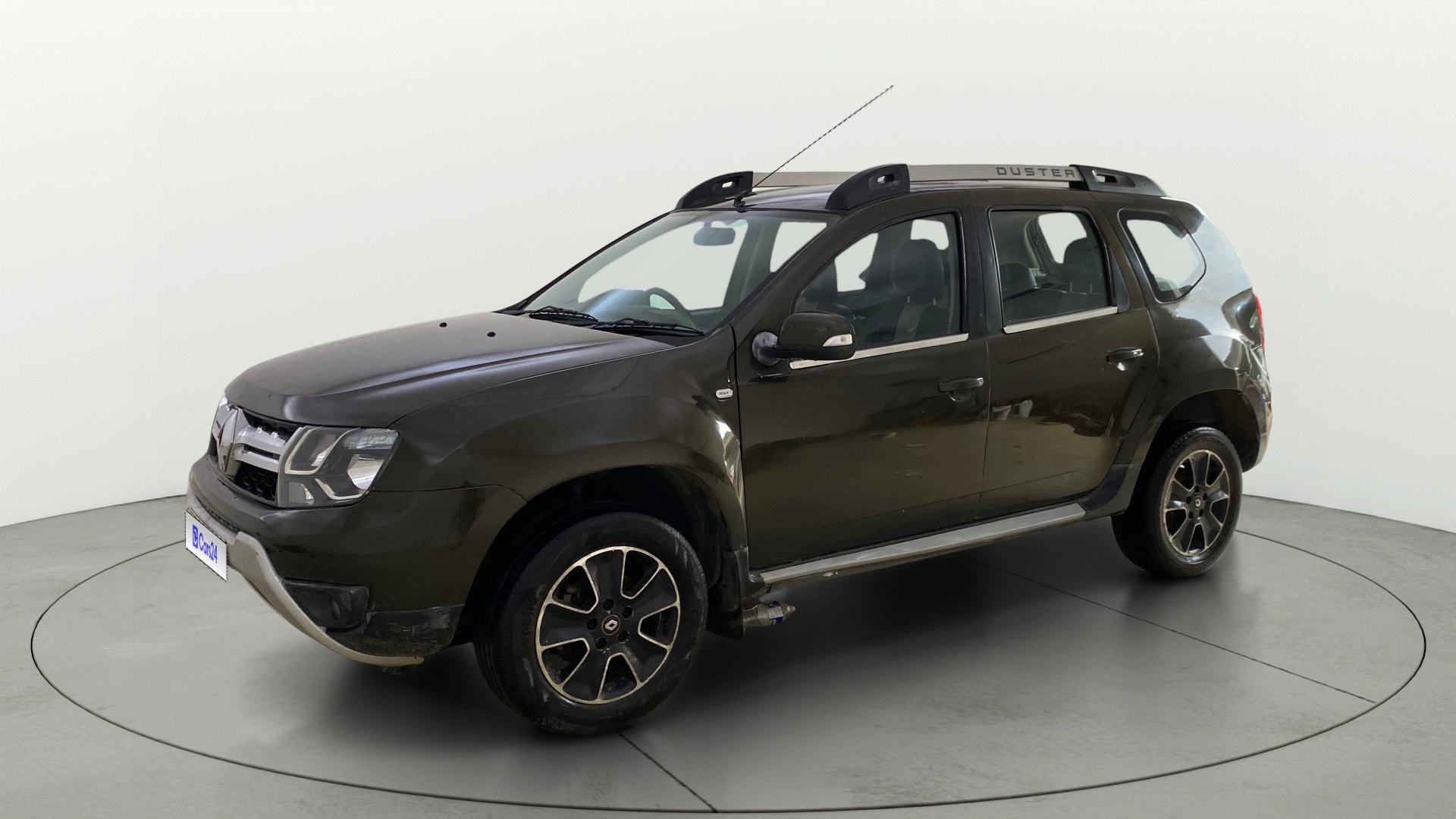 View 2017 Renault Duster Diesel 85PS 4x2 MT Image 20 Used 2017 Renault Duster Diesel 85PS 4x2 MT Image 20
