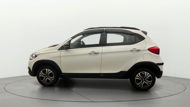 View Tata Tiago NRG Image 5 Used Tata Tiago NRG Image 5