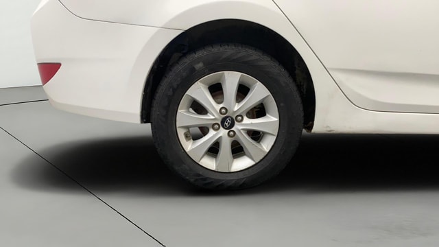 View Hyundai Verna Image 24 Used Hyundai Verna Image 24