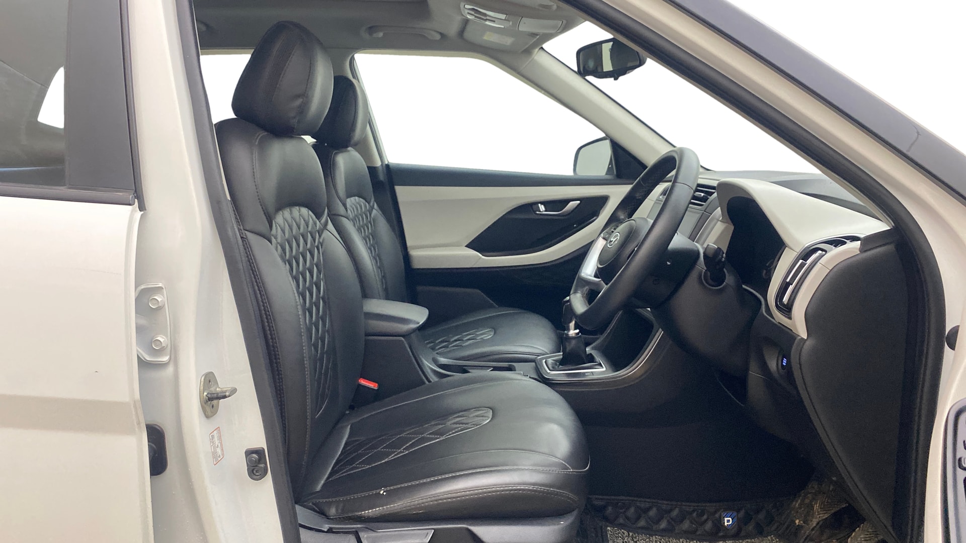 View 2022 Hyundai Creta SX MT Diesel Image 18 Used 2022 Hyundai Creta SX MT Diesel Image 18
