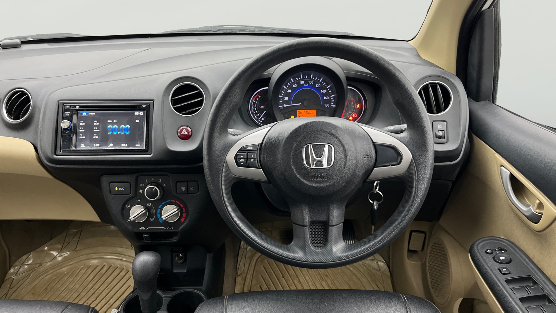 View 2015 Honda Brio VX AT Petrol Image 20 Used 2015 Honda Brio VX AT Petrol Image 20