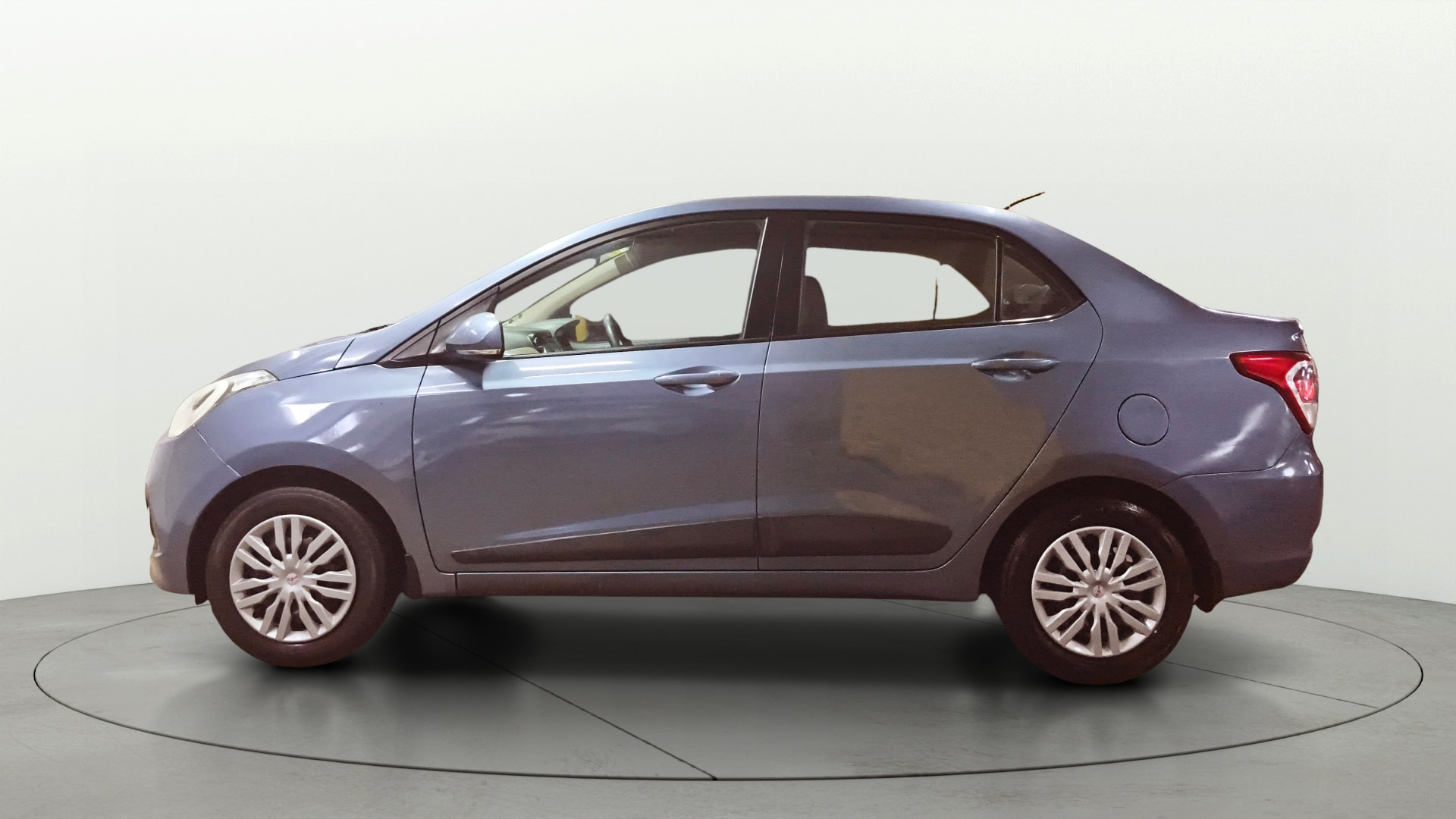 View 2015 Hyundai Xcent S Petrol Image 5 Used 2015 Hyundai Xcent S Petrol Image 5