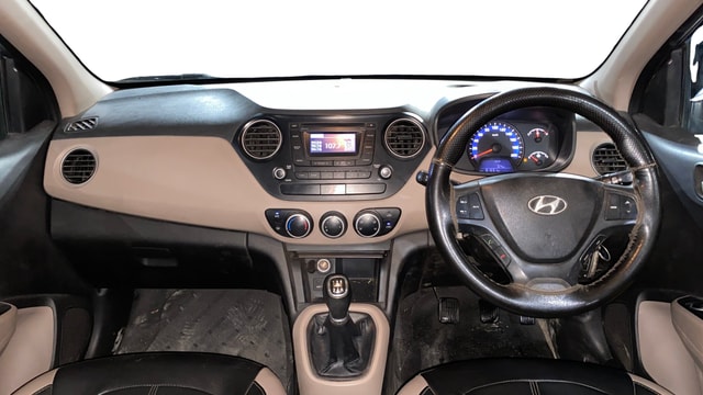 View Hyundai Xcent Image 15 Used Hyundai Xcent Image 15